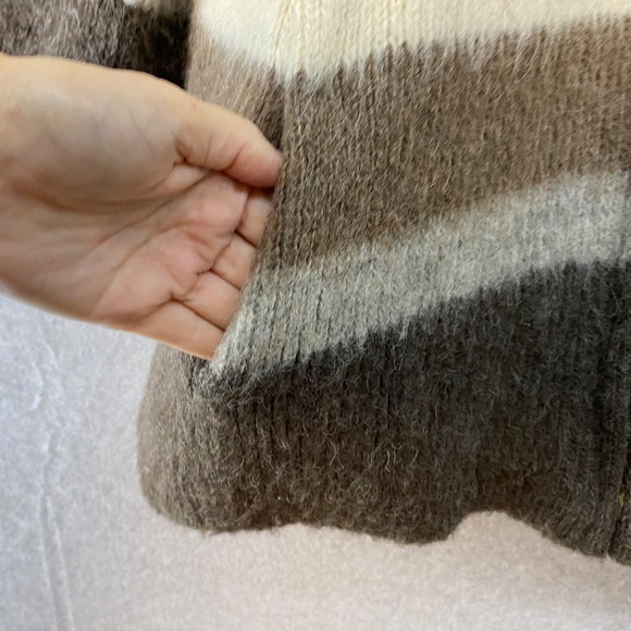 VINTAGE STOBI Size S Pure New Wool Full Zip Cardigan Denmark A Line • GORGEOUS! - Picture 4 of 7